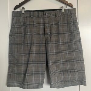 Travis Matthew golf shorts